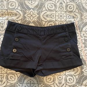 Aritzia Talula Black Button Up Shorts 4